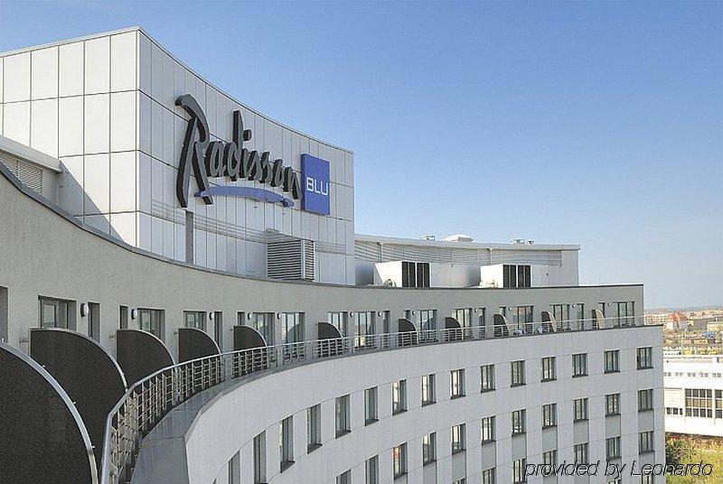 Radisson Blu Hotel Котбус Екстериор снимка